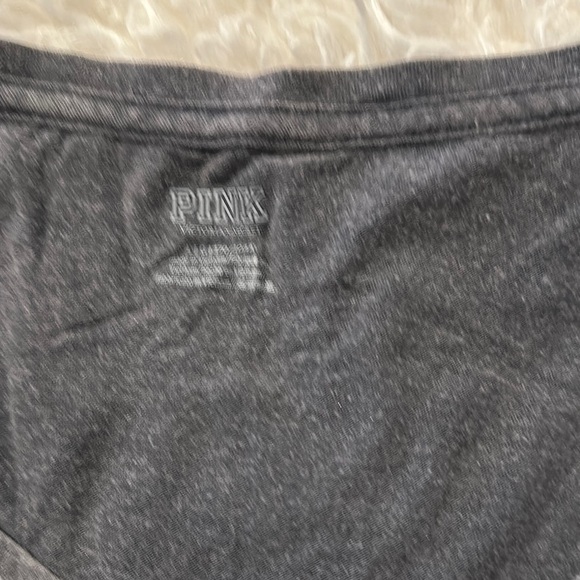 PINK Victoria's Secret Grey Longsleeve V-Neck Crop Top - Picture 3 of 8